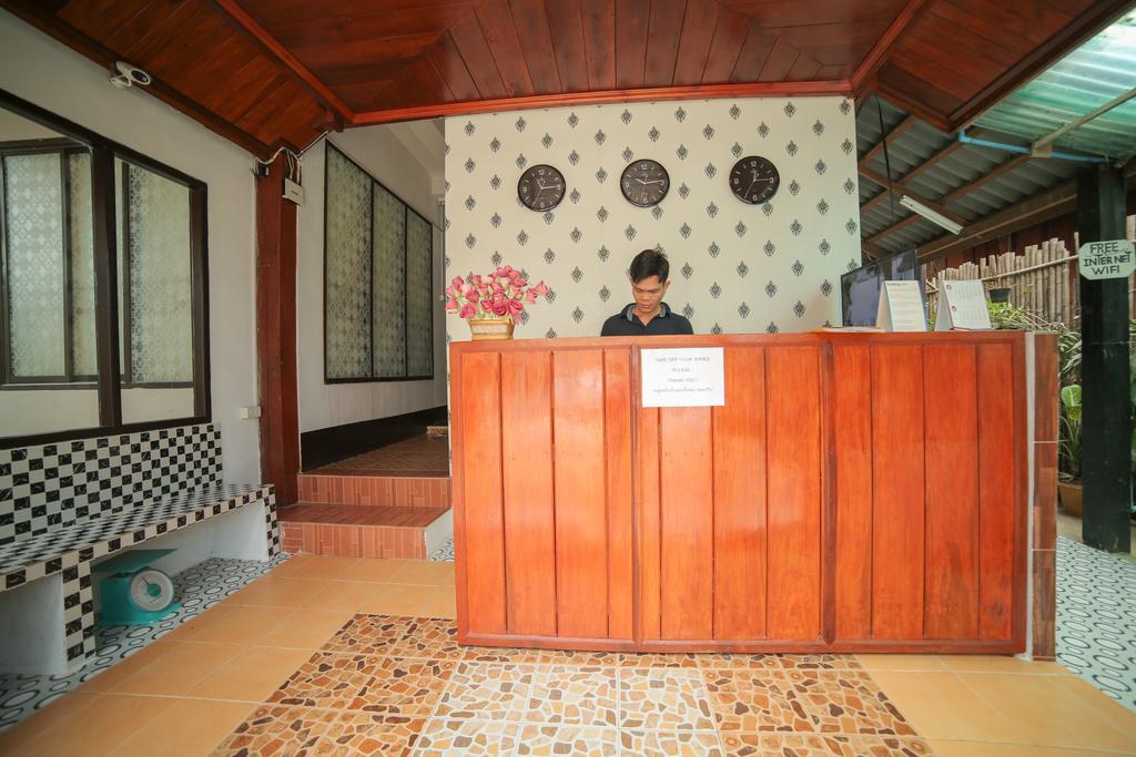 Maylay Guesthouse Vang Vieng Ngoại thất bức ảnh