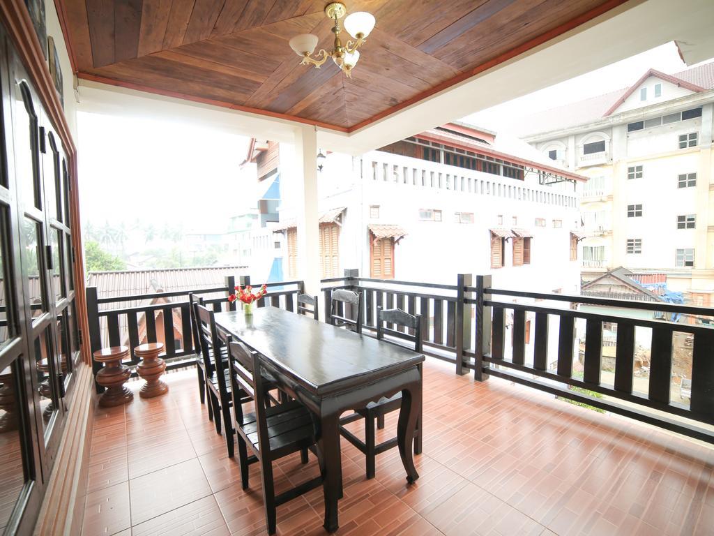 Maylay Guesthouse Vang Vieng Ngoại thất bức ảnh